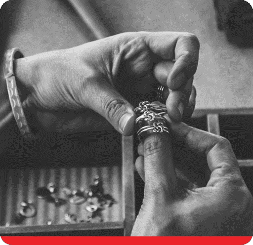 Enabling Digital Transformation for a Global Jeweller through our Retail Industry and Dynamics Expertise